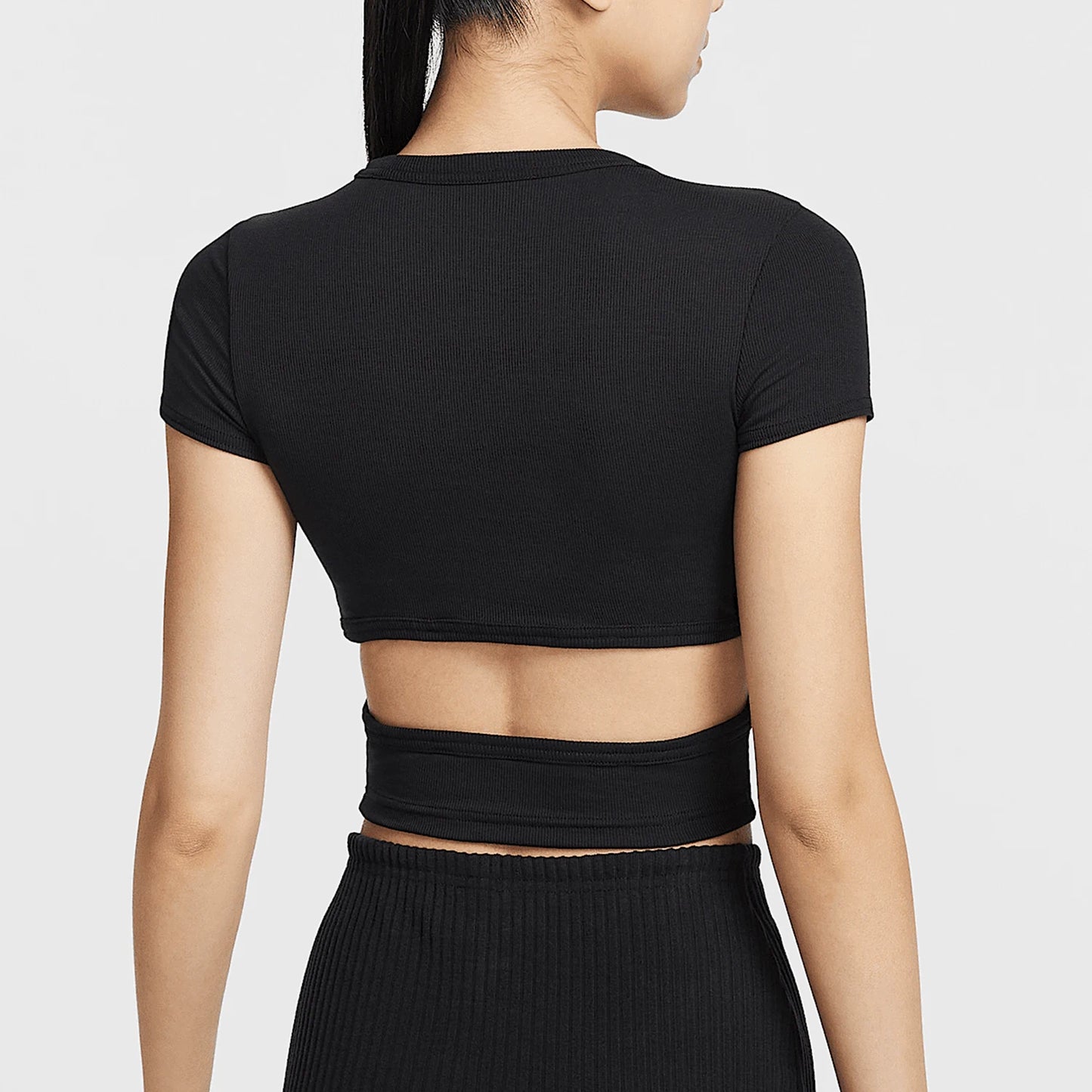 Official Nike women's sports t-shirt, genuine, new, breathable, for training, short sleeve.