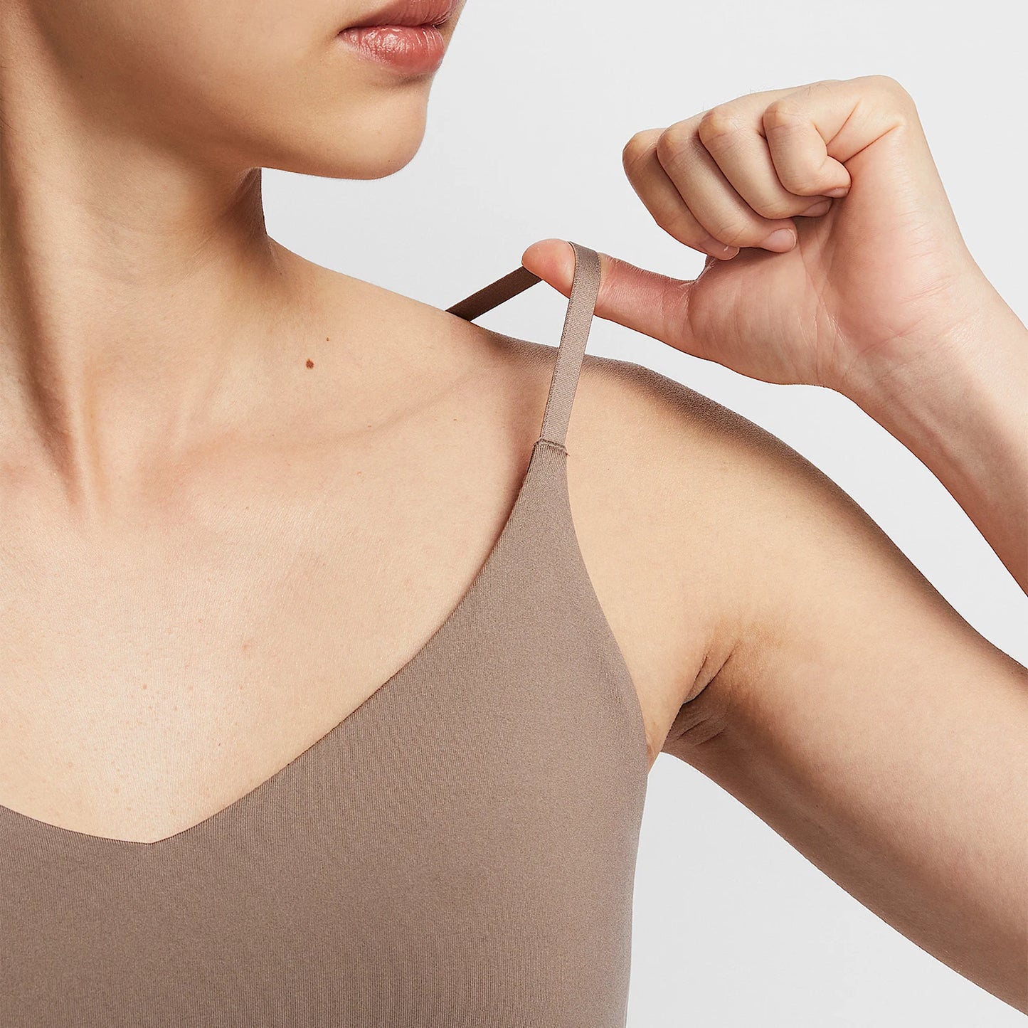 Official Nike sports bra, authentic, new, adjustable and breathable for yoga.